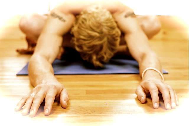 Chris Kendall bow yoga