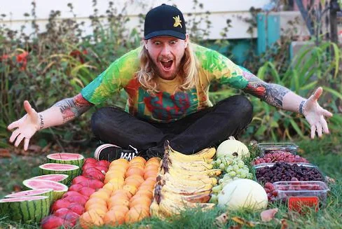 Rainbow Island Cleanse with Natually Ashley and Chris Kendall Chris Banana Commander Kendall, Rainbow Island Cleanse