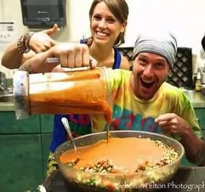 Naturally Rawsome Sauces eBook 5 Chris Kendall Ashley Clark Saucy