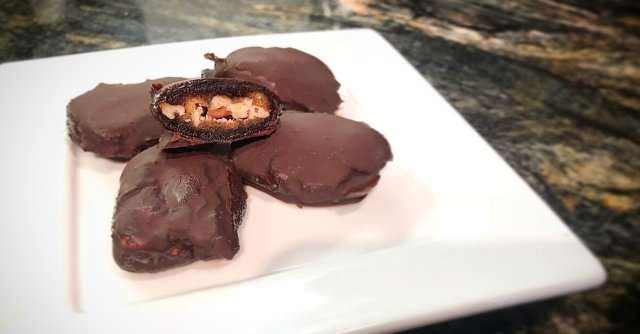 The Best Raw Vegan Chocolate Recipe Ever