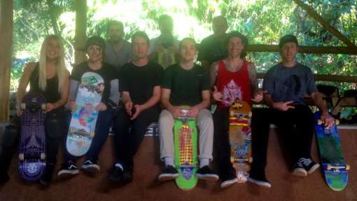 Skateboarding 1 Skate small pic by contact