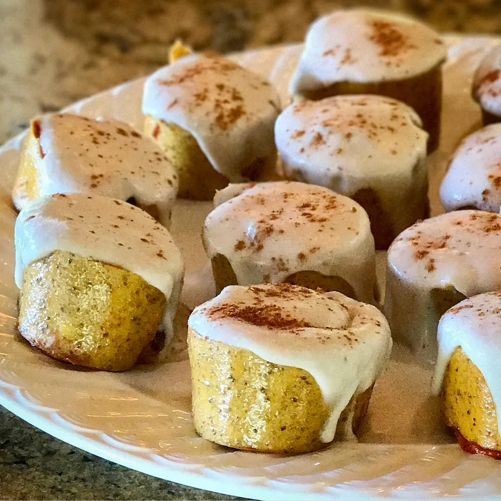 cinnamon buns 1