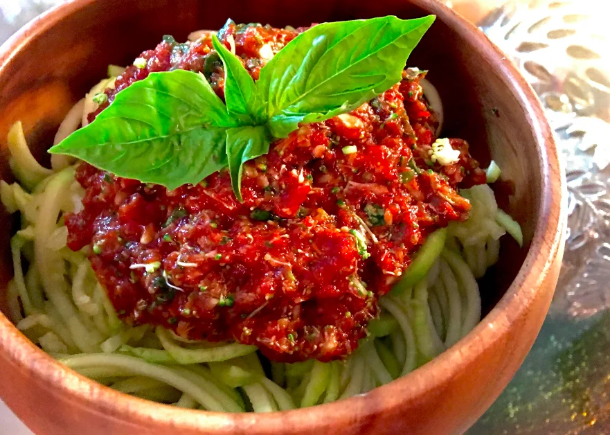 Bolognese - The Best Raw Vegan Bolognese Recipe! 6 Raw Vegan Bolognese Recipe